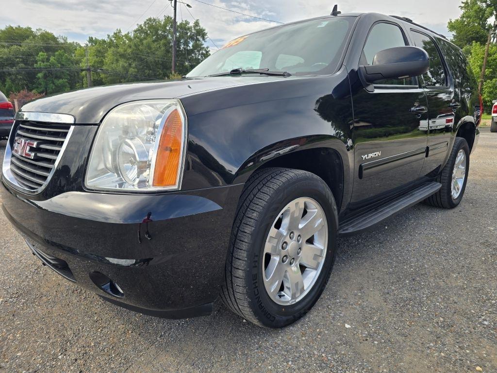 2011 GMC Yukon SLT