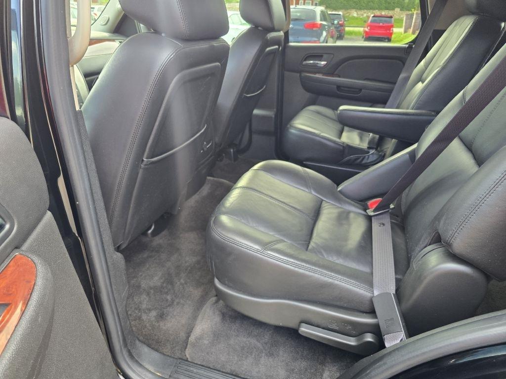 GMC Yukon  2011
