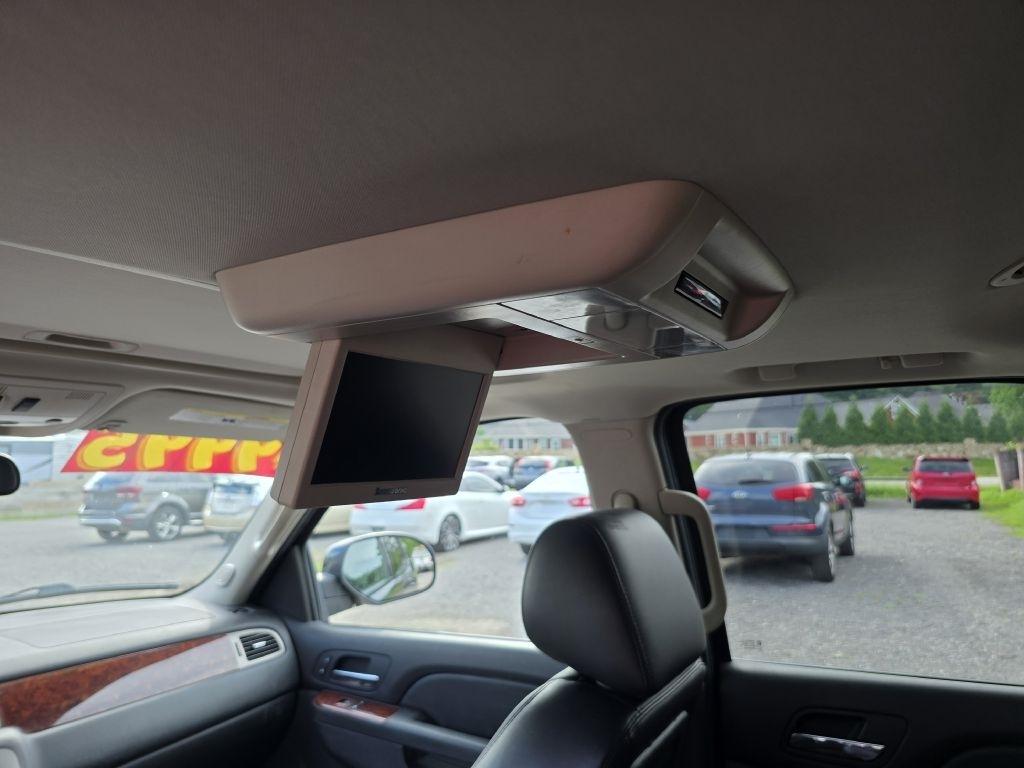 GMC Yukon  2011