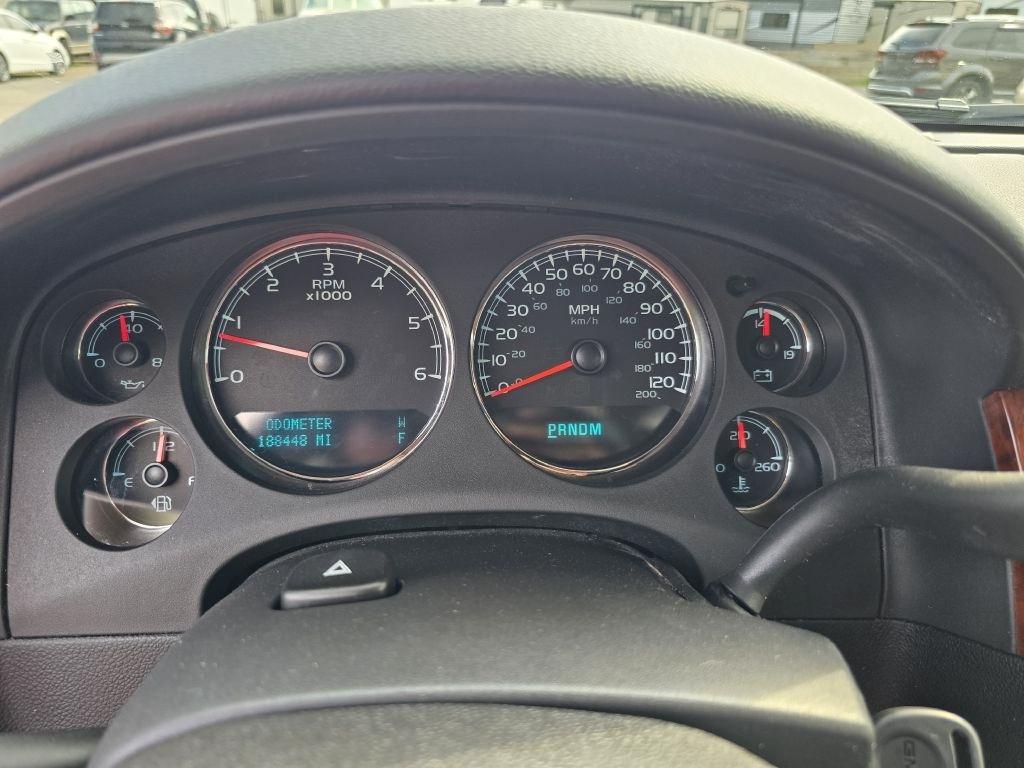 GMC Yukon  2011