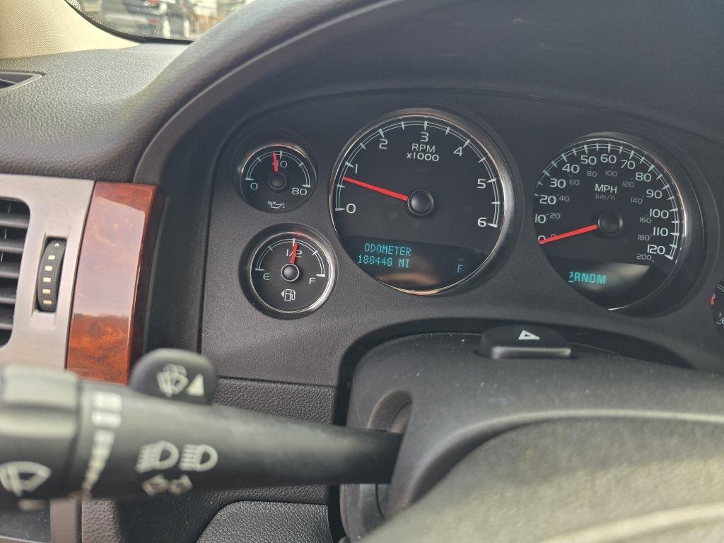 GMC Yukon  2011