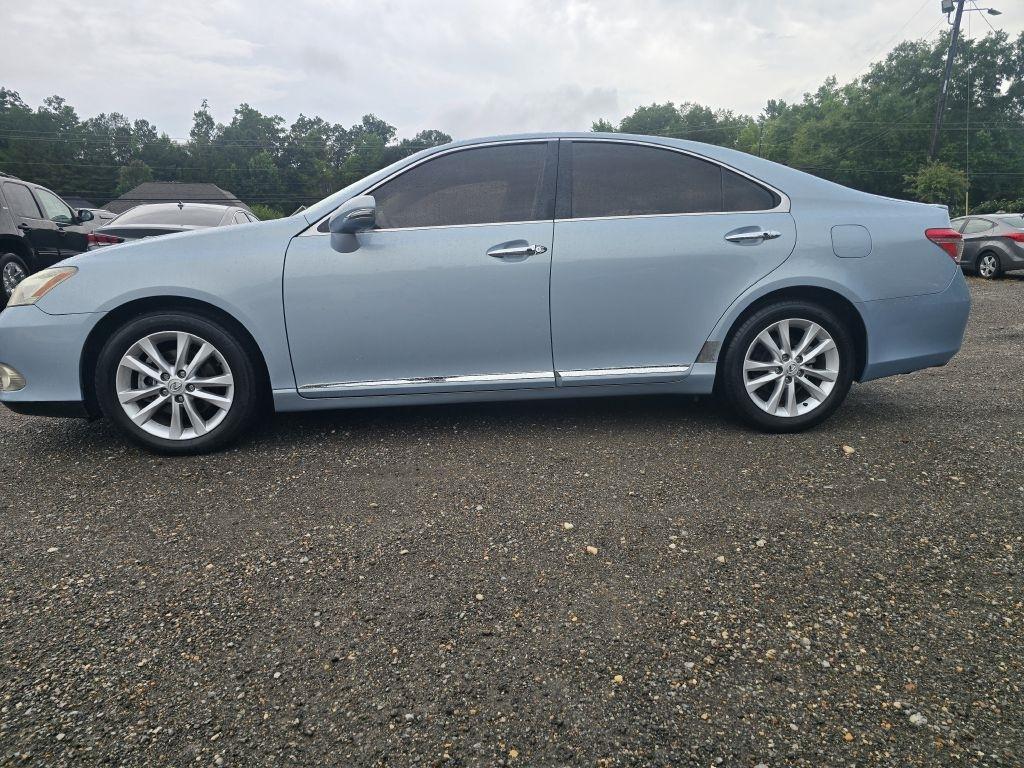 Lexus ES 350  2010