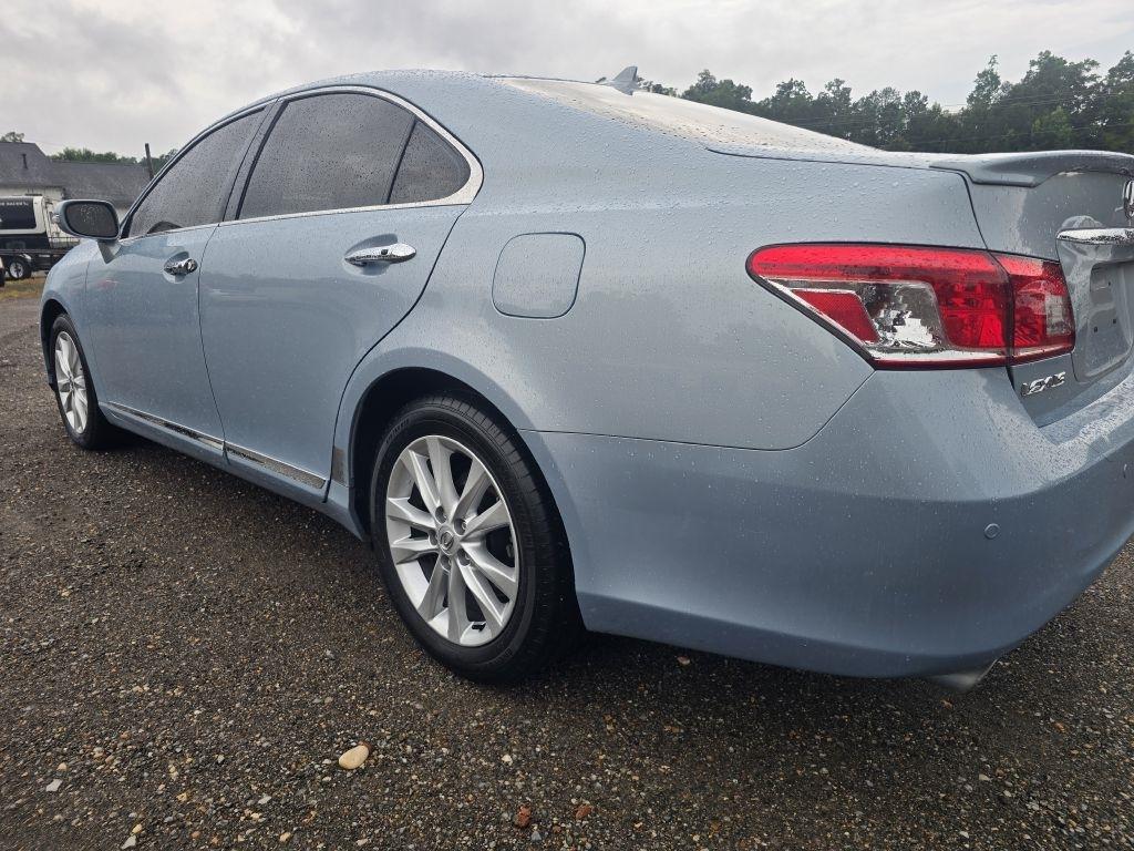 Lexus ES 350  2010