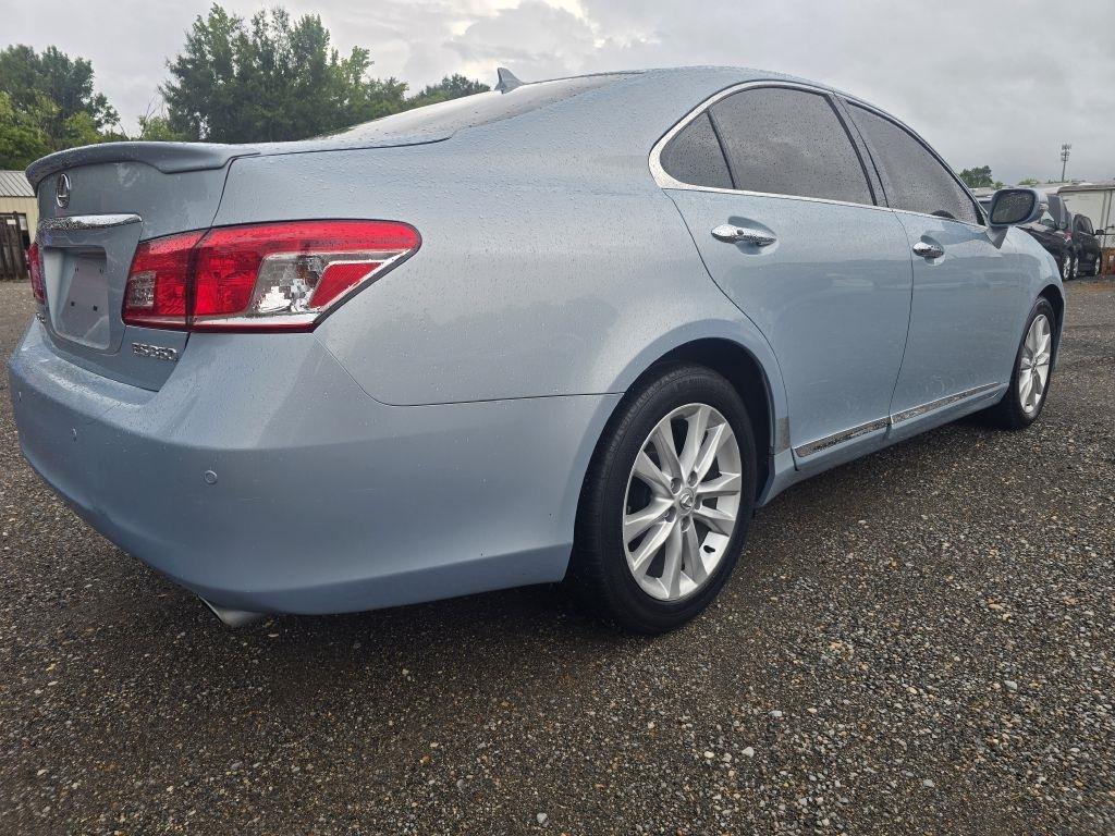 Lexus ES 350  2010