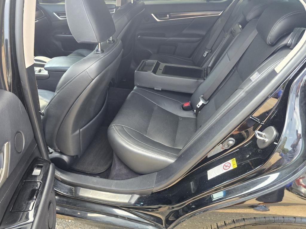 Lexus GS  2013