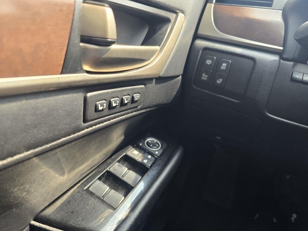 Lexus GS  2013