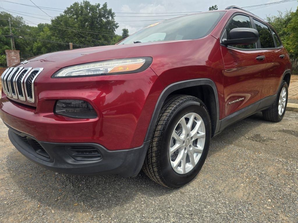 2016 Jeep Cherokee SPORT