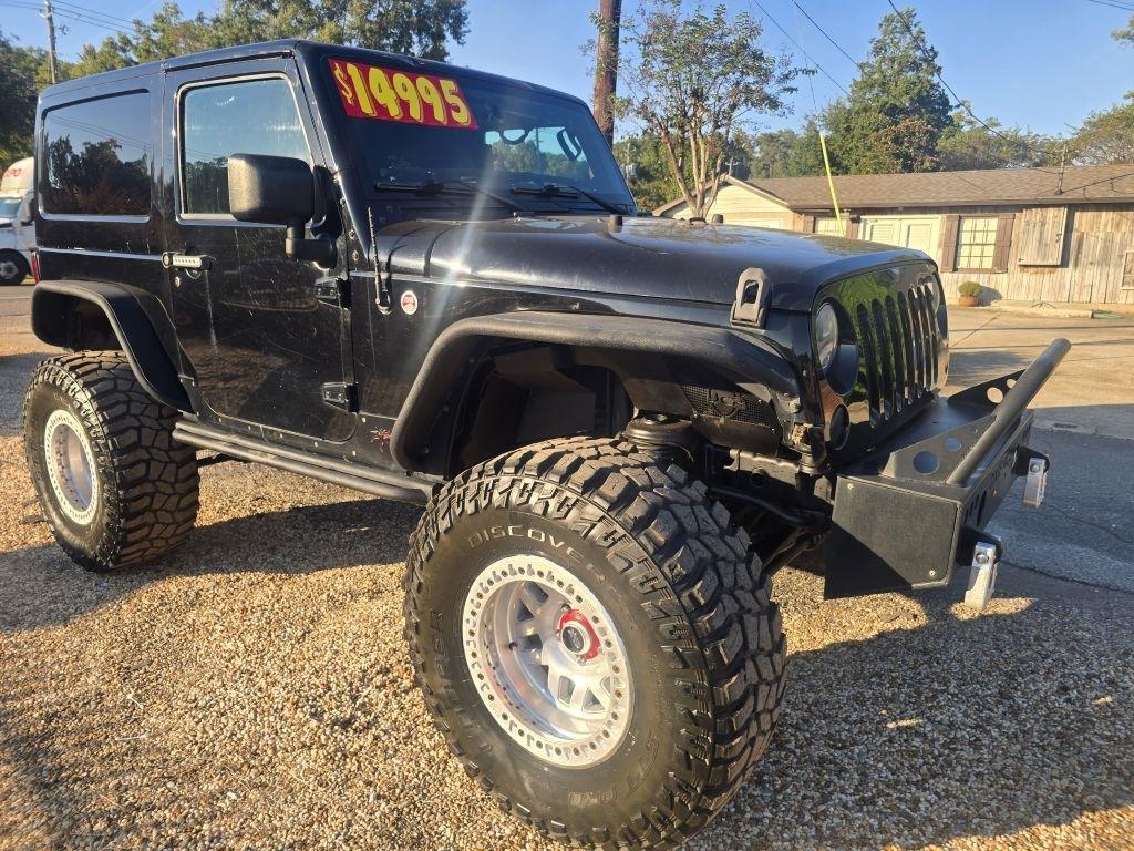 Jeep Wrangler photo 6