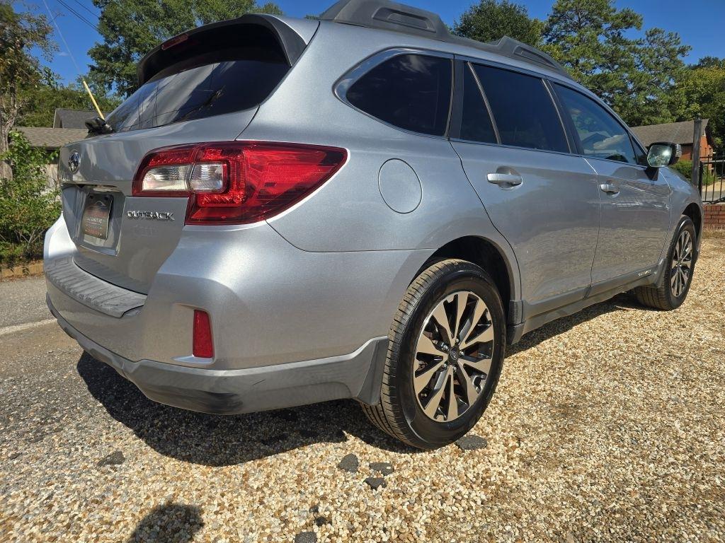 Subaru Outback  2015