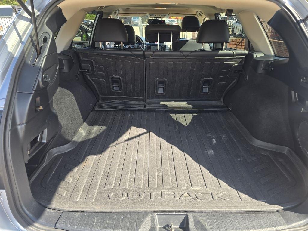 Subaru Outback  2015