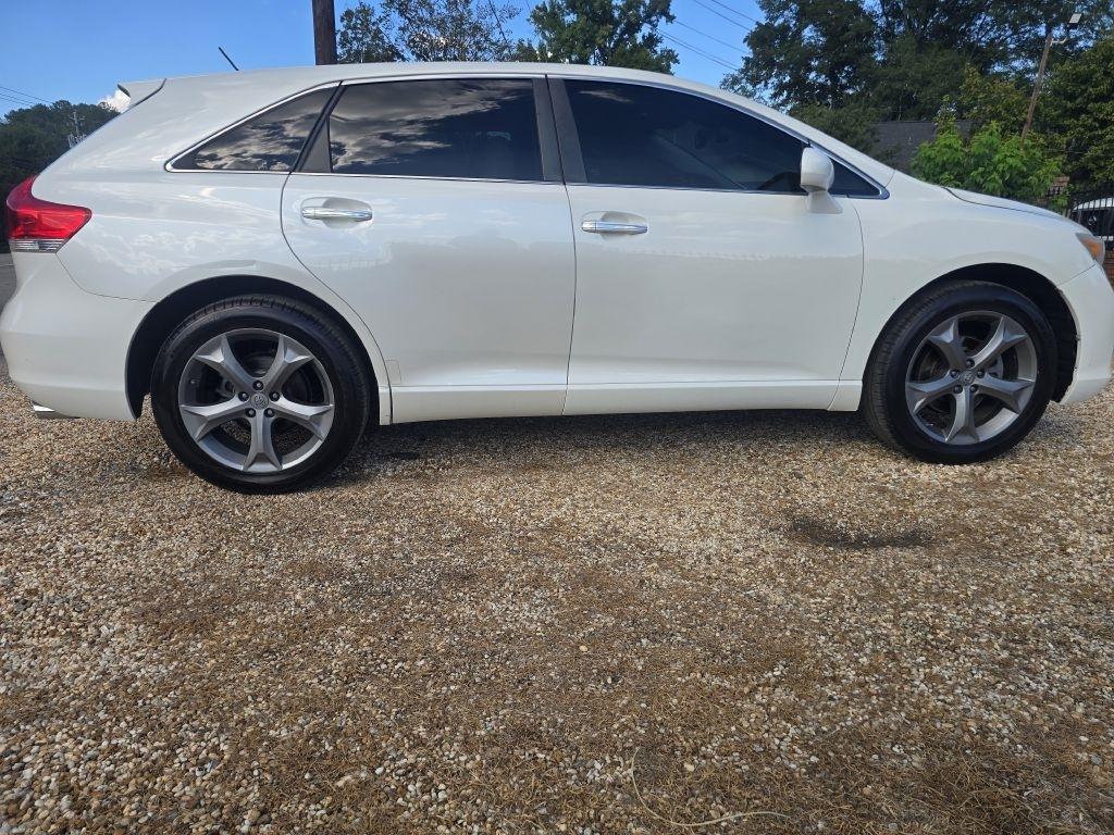 Toyota Venza  2010
