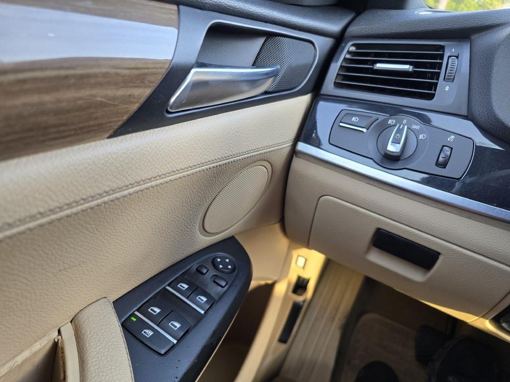 BMW X3  2012