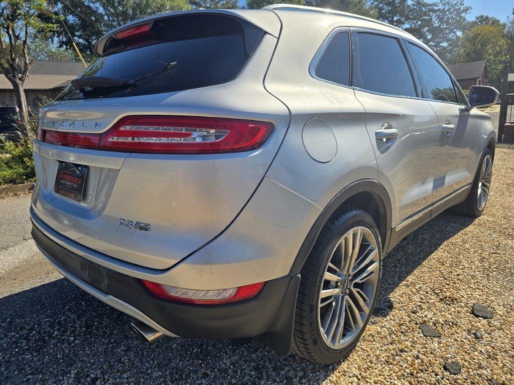 Lincoln MKC  2015