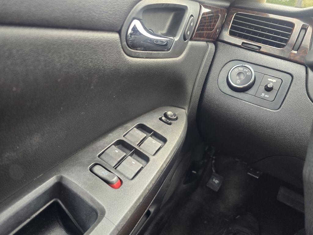 Chevrolet Impala  2012