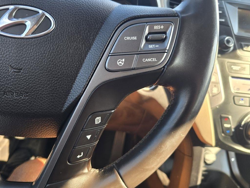 Hyundai Santa Fe  2013