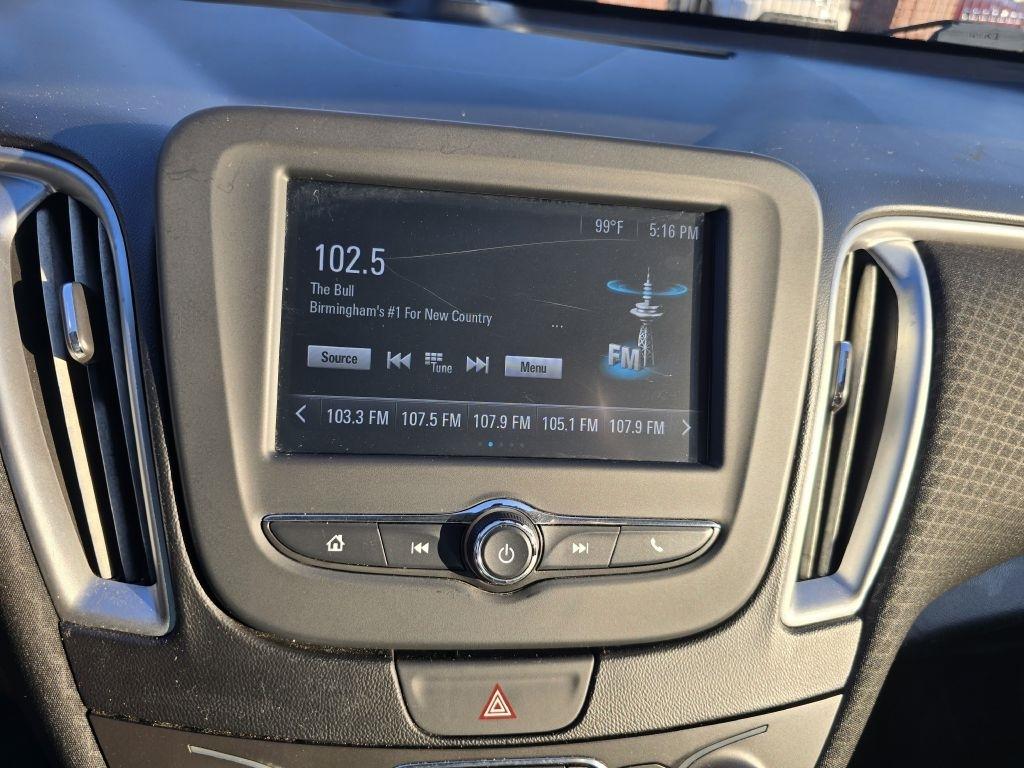 Chevrolet Malibu  2017
