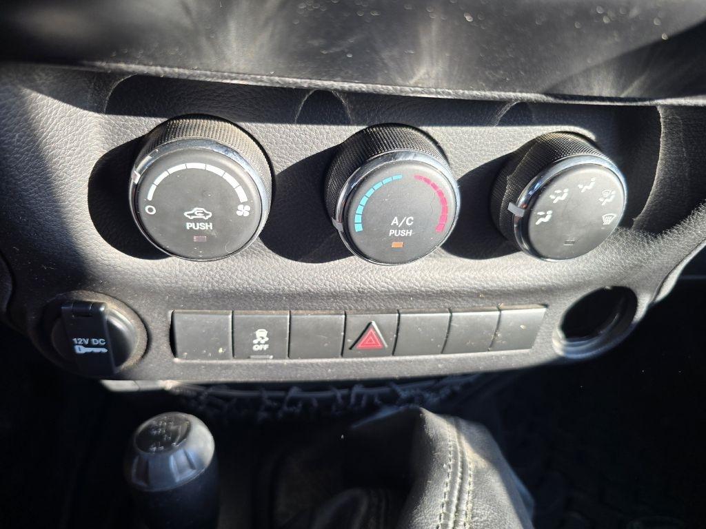 Jeep Wrangler  2013