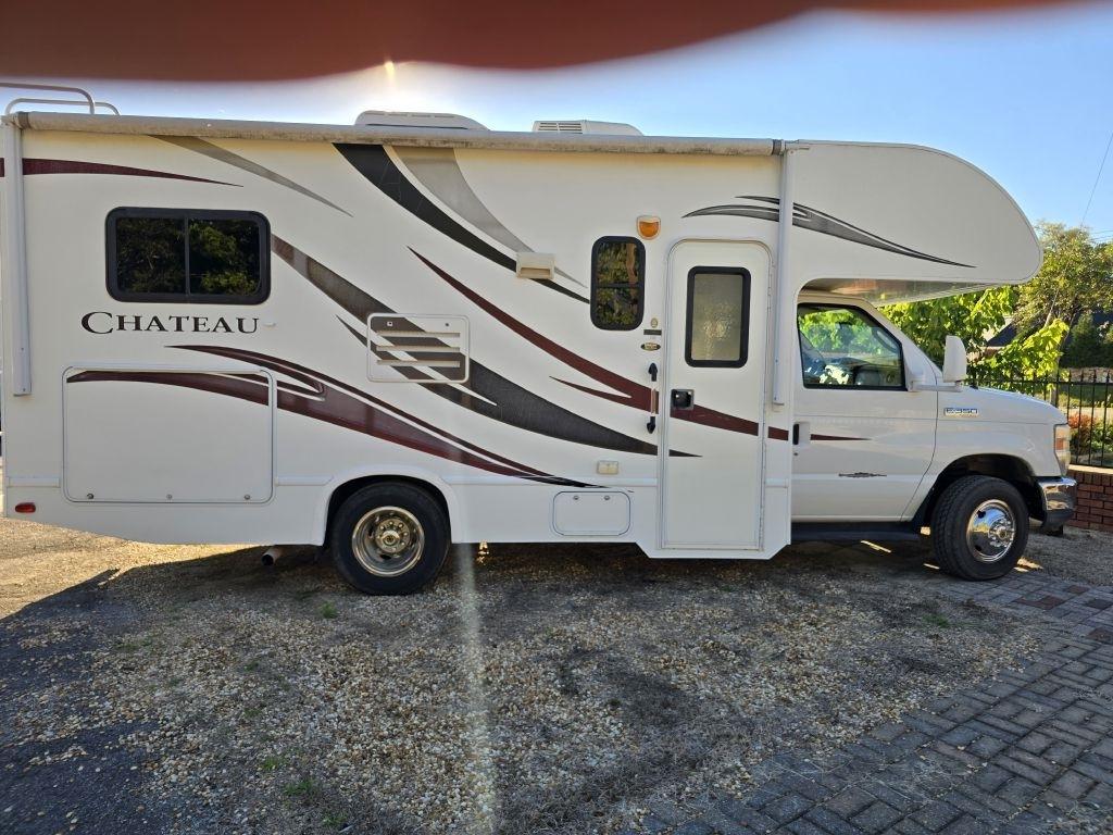 Ford Econoline  2013