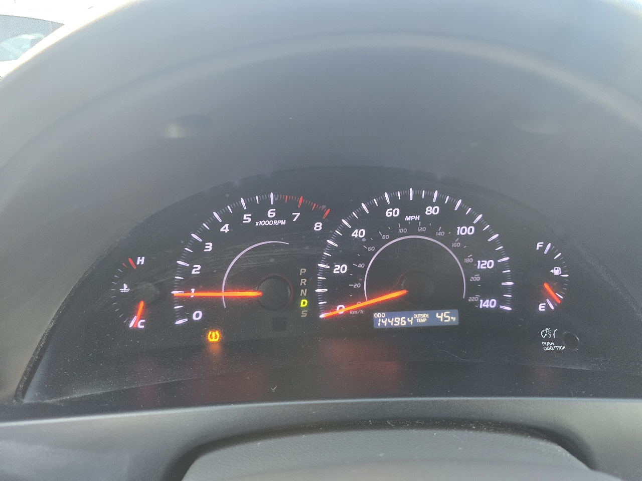 Toyota Camry SE 6-Spd MT 2010