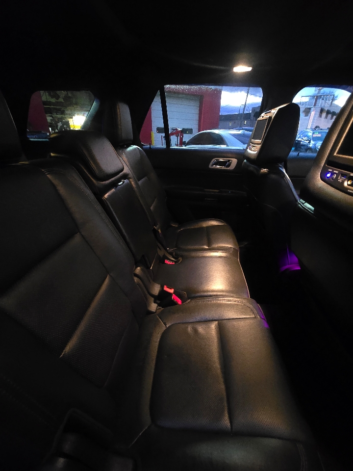 Ford Explorer Limited 4WD 2012