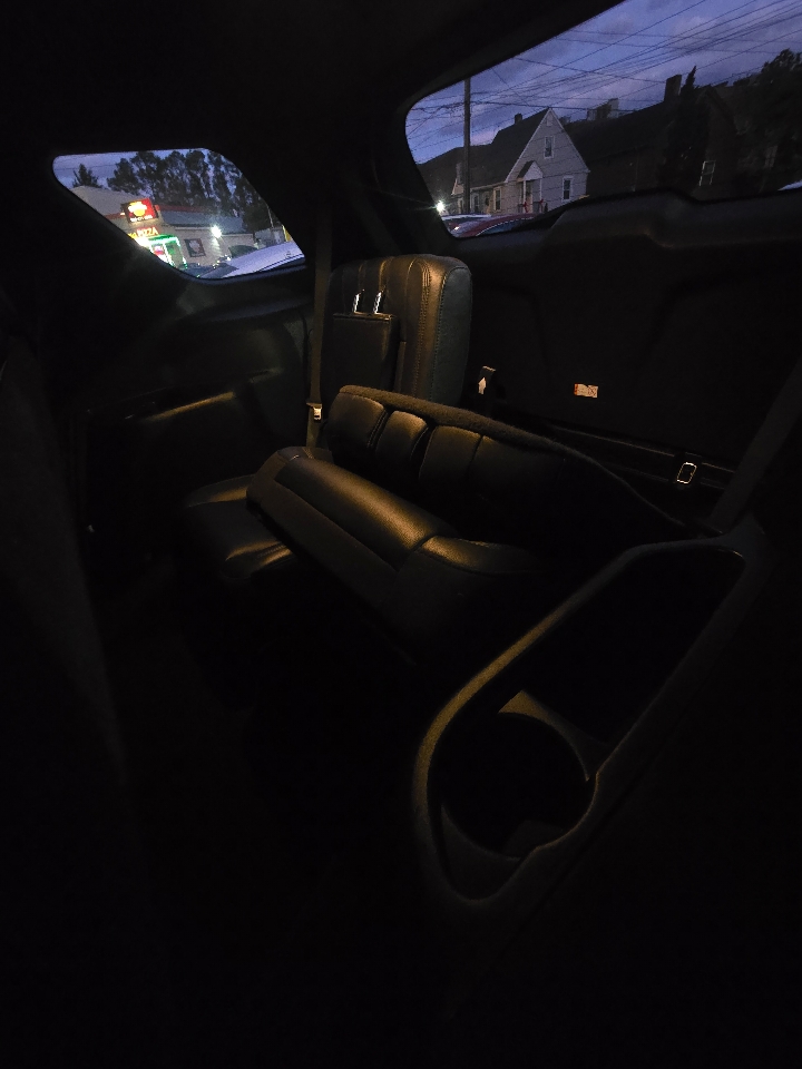 Ford Explorer Limited 4WD 2012