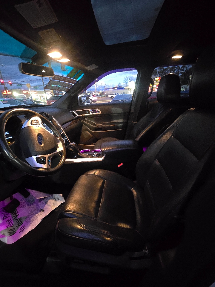 Ford Explorer Limited 4WD 2012