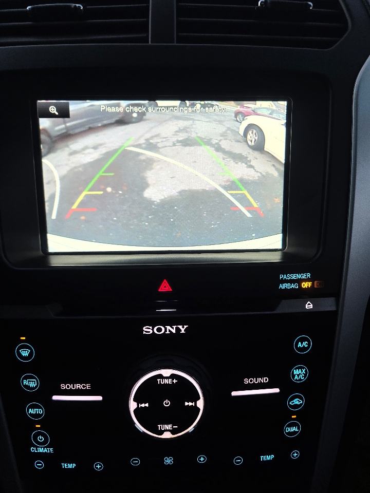 Ford Explorer Limited 4WD 2012