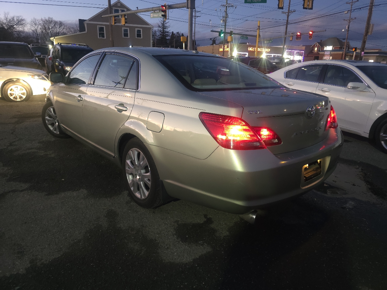 Toyota Avalon Limited 2009