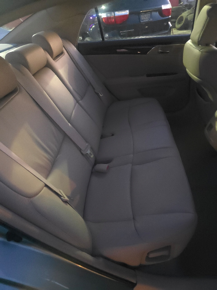 Toyota Avalon Limited 2009