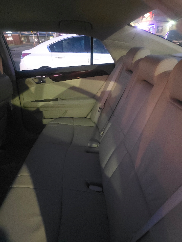 Toyota Avalon Limited 2009