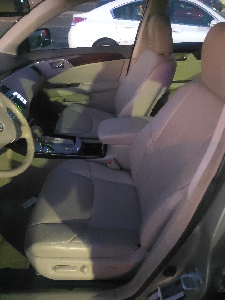 Toyota Avalon Limited 2009