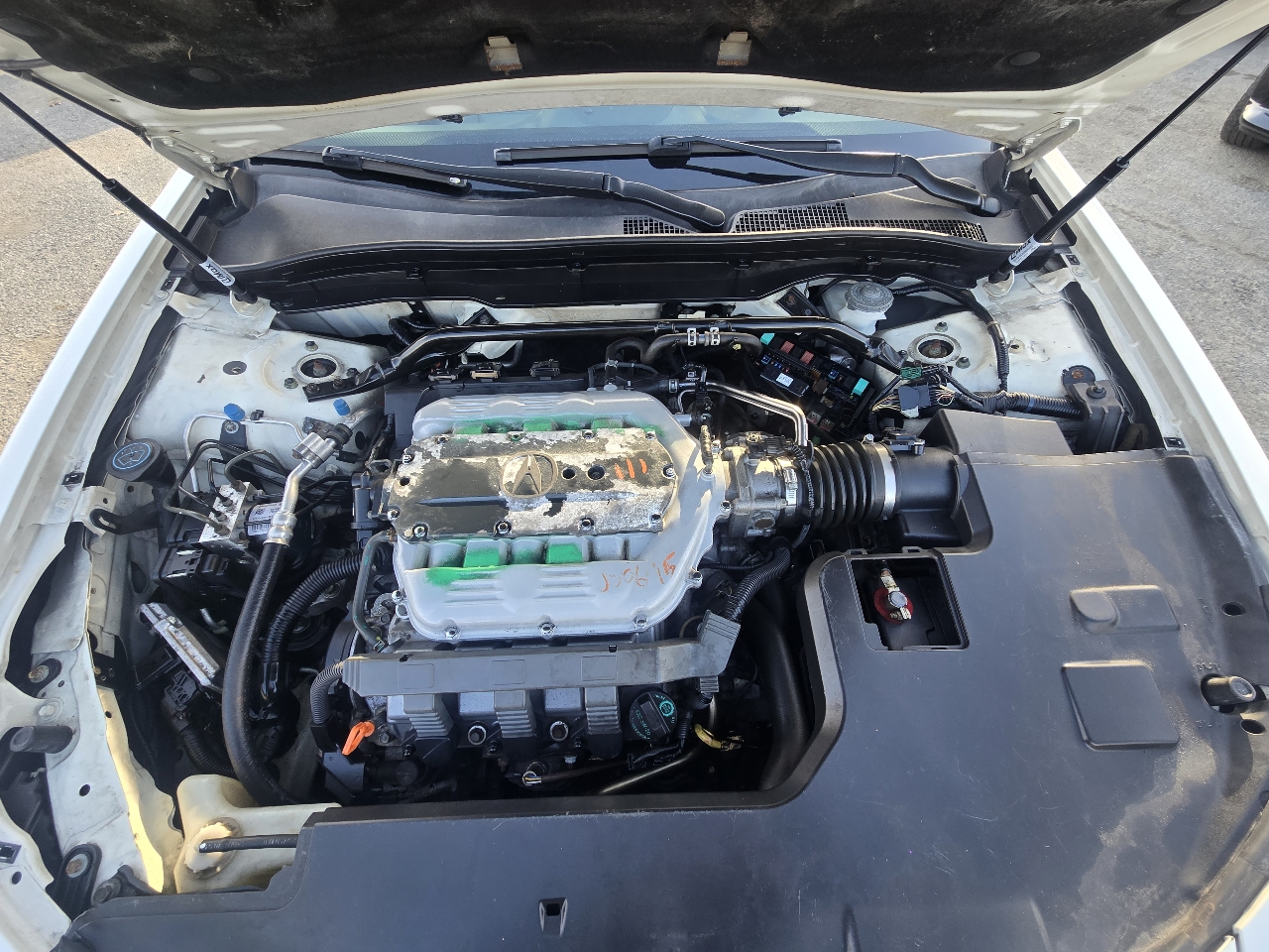 Acura TL 6-Speed AT SH-AWD with Tech Package and HPT 2012