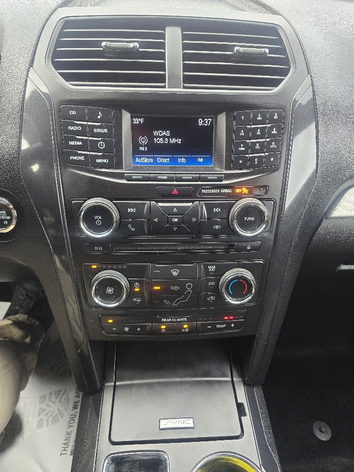 Ford Explorer 2WD 4dr V6 XLT 2017