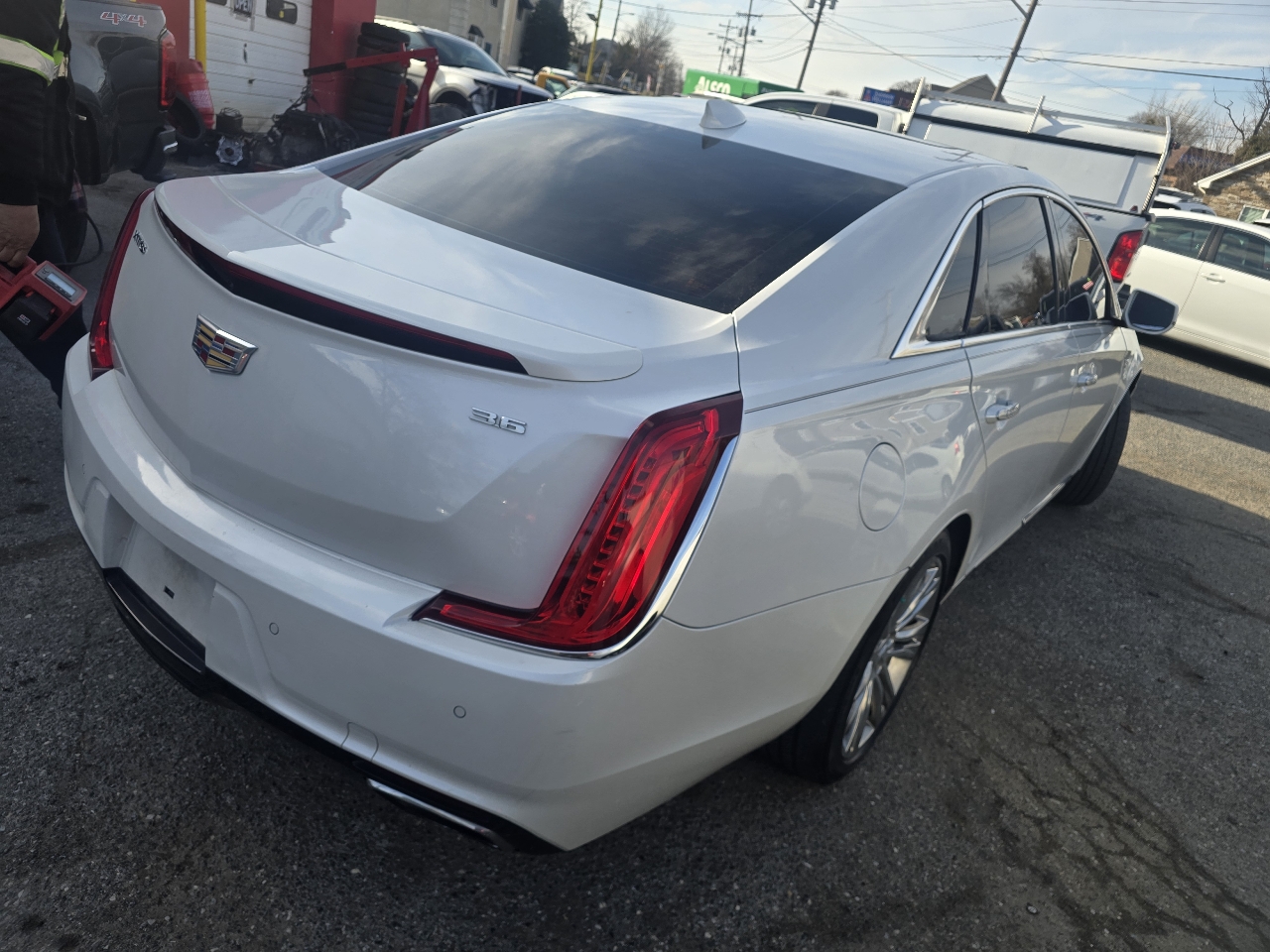 Cadillac XTS Luxury FWD 2018