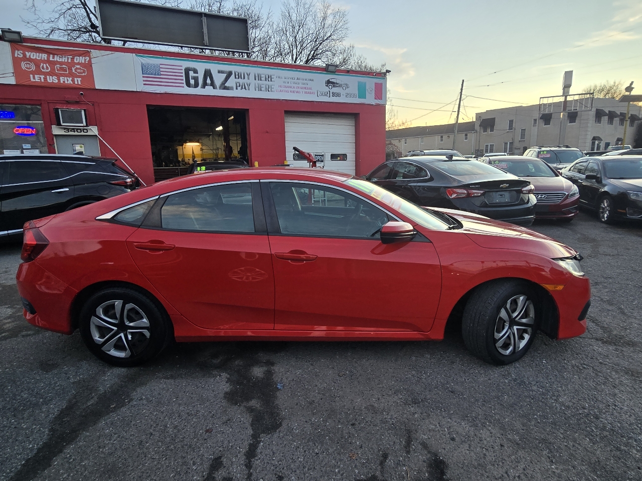 Honda Civic 4dr Sdn LX Auto 2017