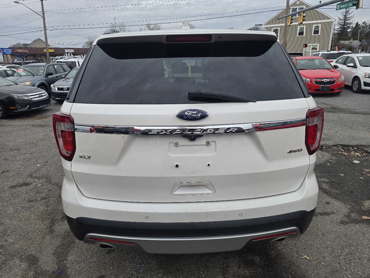 Ford Explorer 4WD 4dr V6 XLT 2016