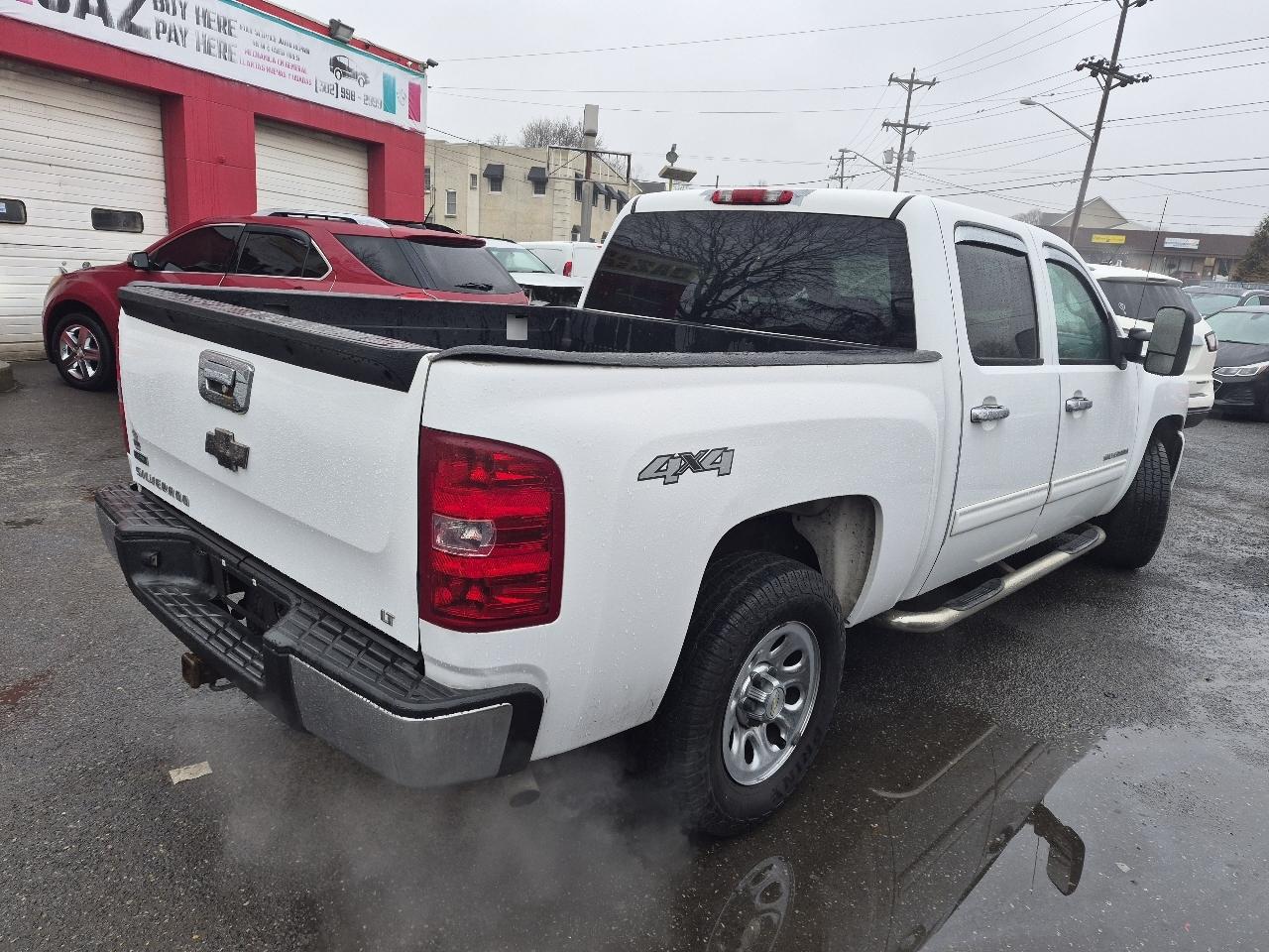 Chevrolet Silverado 1500 1LT Double Cab 4WD 2011
