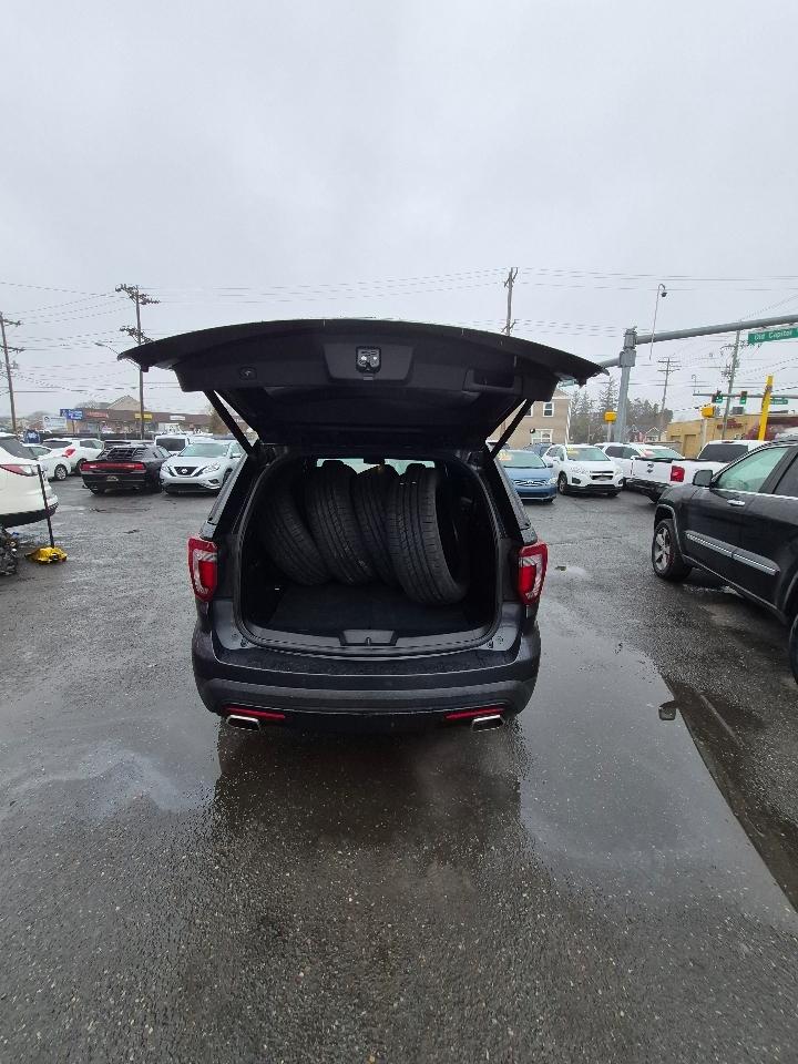 Ford Explorer Sport 4WD 2017