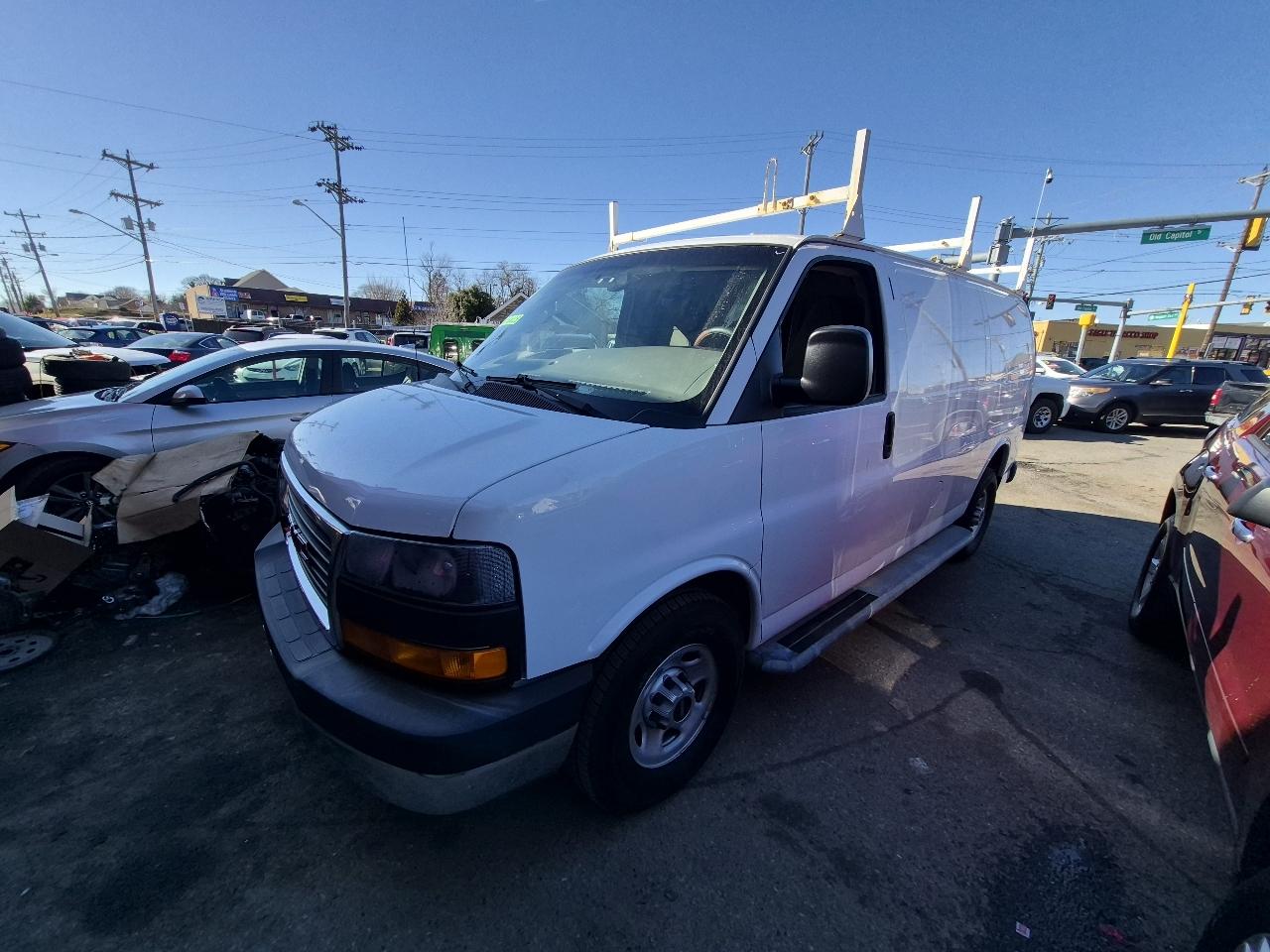 GMC Savana G2500 Cargo 2017