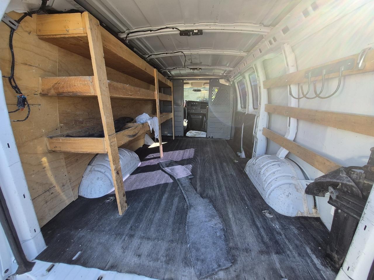 GMC Savana G2500 Cargo 2017