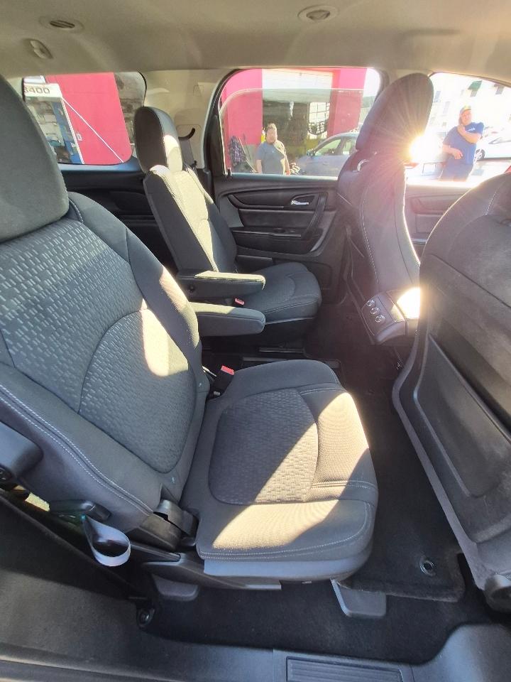 GMC Acadia SLE-2 FWD 2015