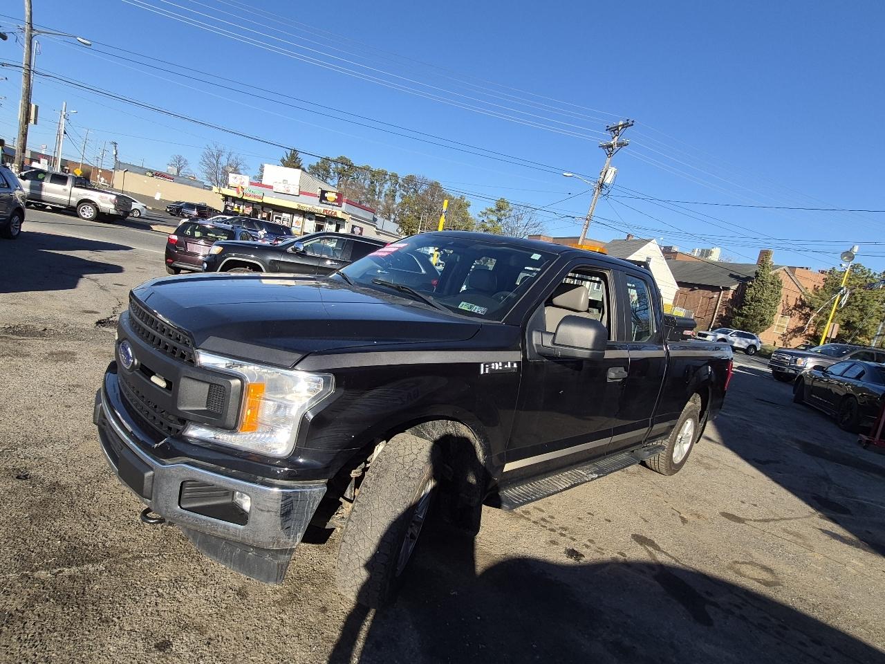 Ford F-150 4WD SuperCab 163" XL 2019