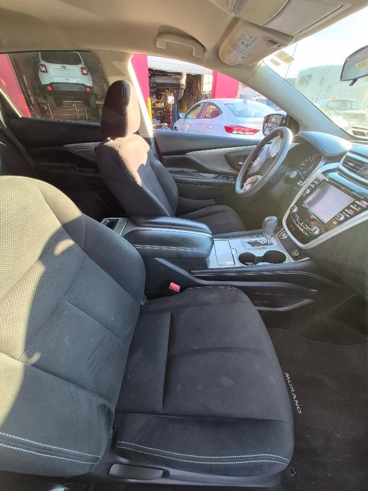 Nissan Murano SV AWD 2015