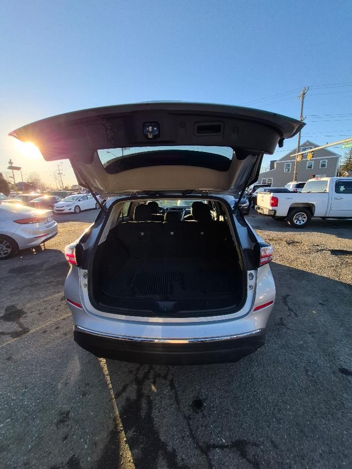 Nissan Murano SV AWD 2015