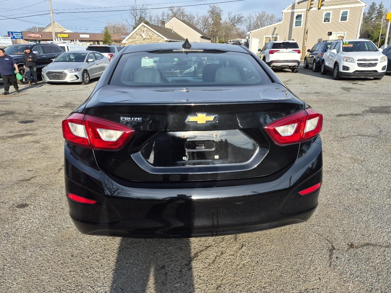 Chevrolet Cruze LS Auto 2019