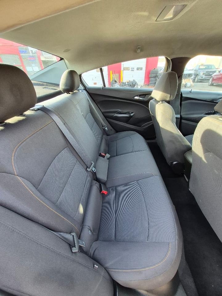 Chevrolet Cruze LS Auto 2019