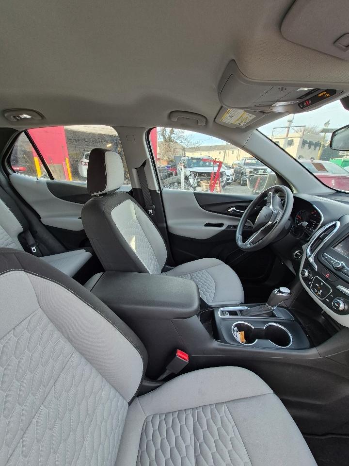 Chevrolet Equinox LS 2WD 2020