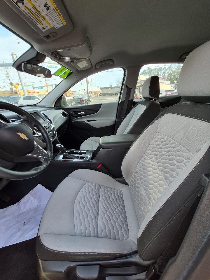 Chevrolet Equinox LS 2WD 2020