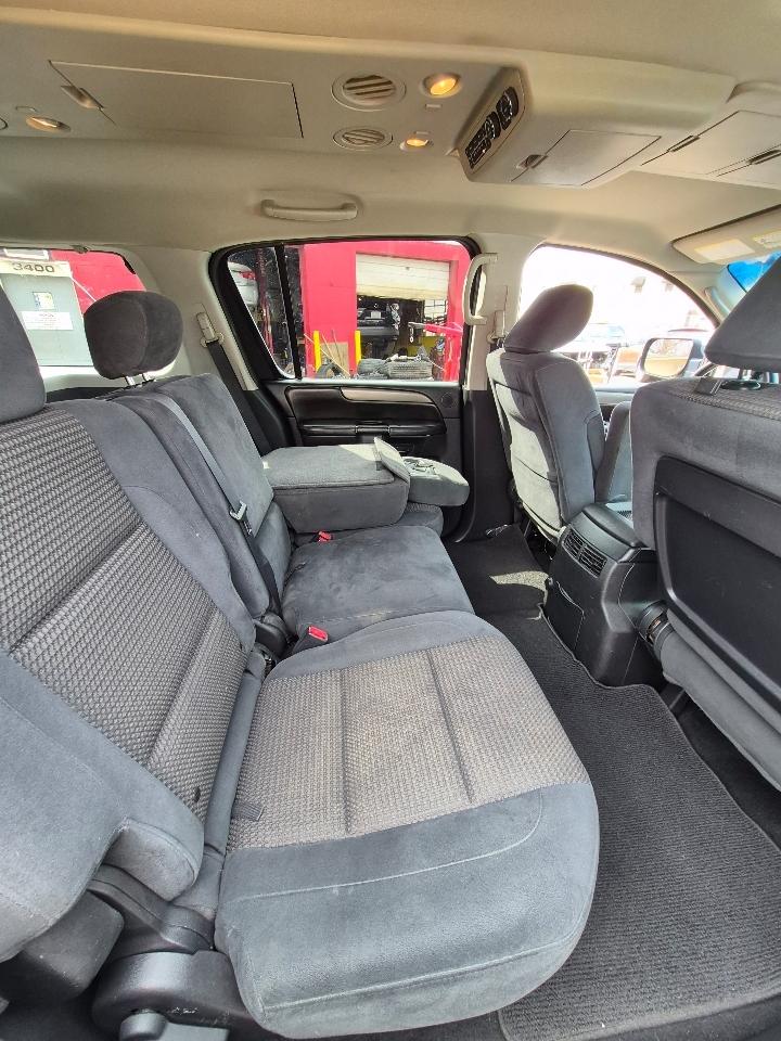 Nissan Armada SL 2WD 2012