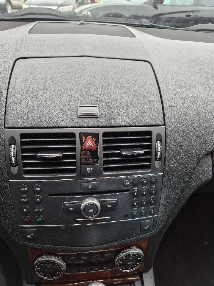 Mercedes-Benz C-Class C300 Luxury Sedan 2009